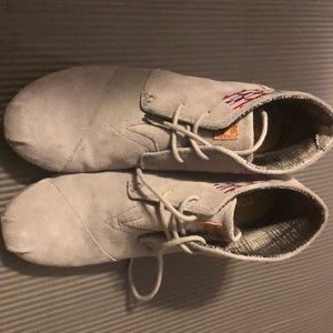 Toms wedge booties